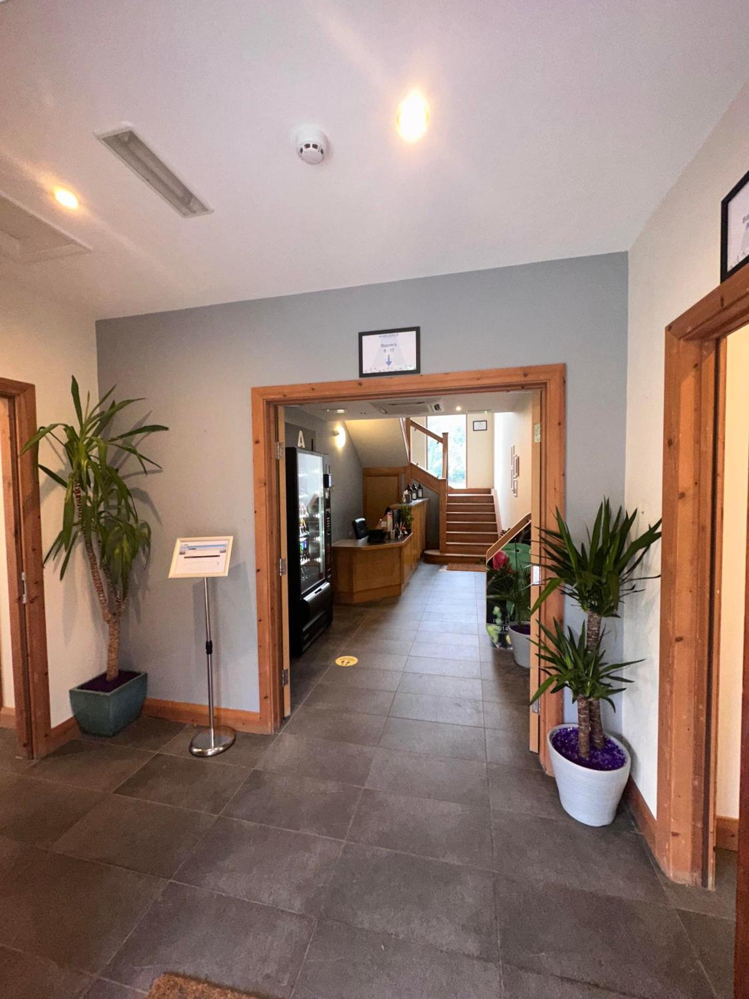 Afan Lodge Port Talbot Dış mekan fotoğraf