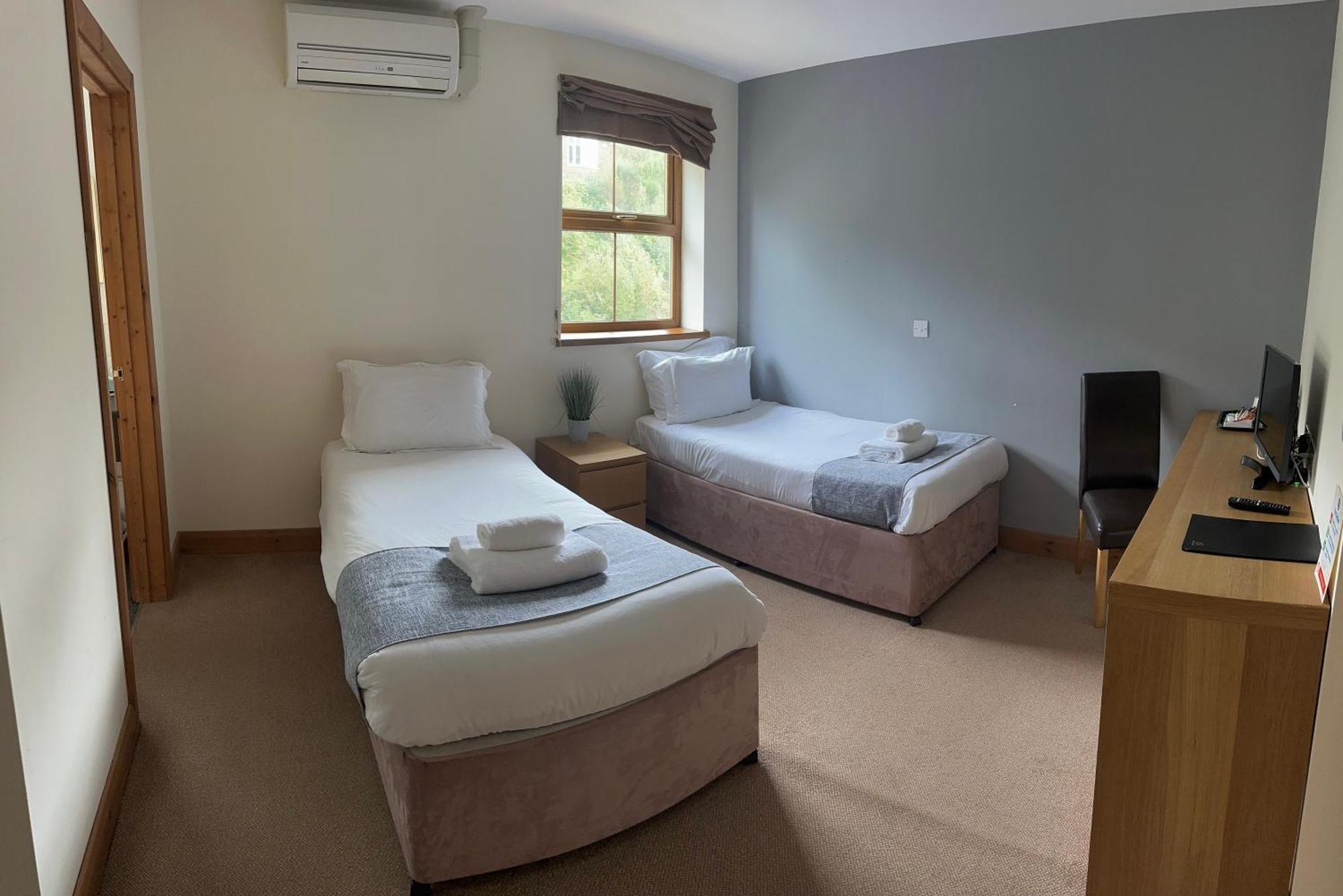 Afan Lodge Port Talbot Dış mekan fotoğraf